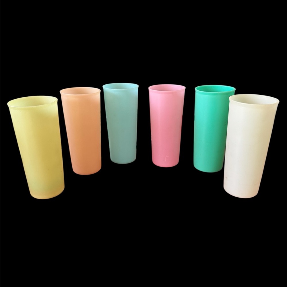 Set of 6 Vintage Pastel TUPPERWARE # 107 Tall Tumbler 6.5" Cups  Pre-owned